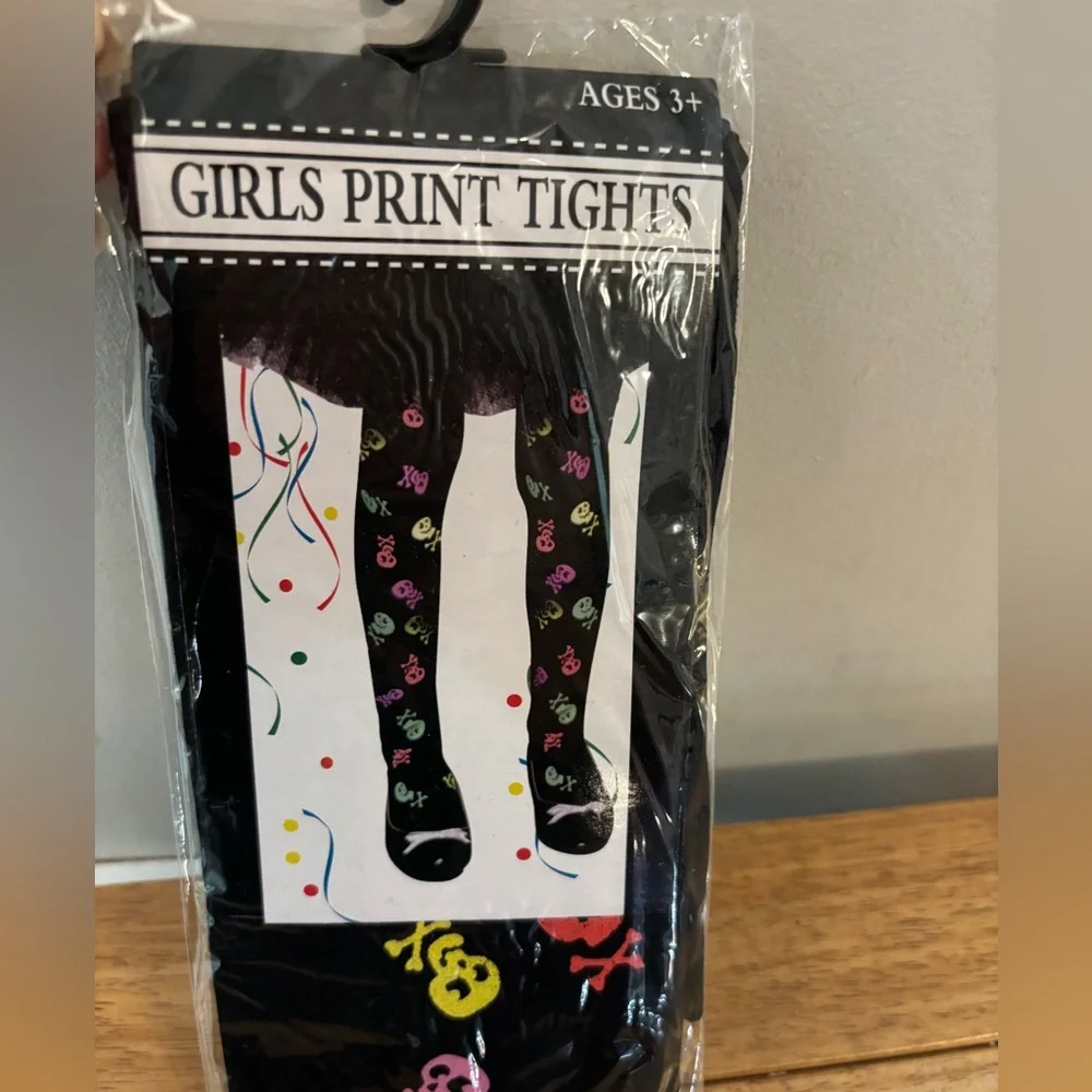 N/A fun girls